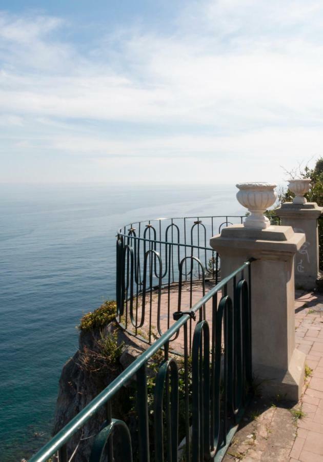 Le Casette Nel Borgo Hotel Acireale Exterior foto